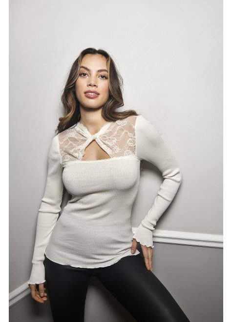 Blouse with twisted lace, Ivory 